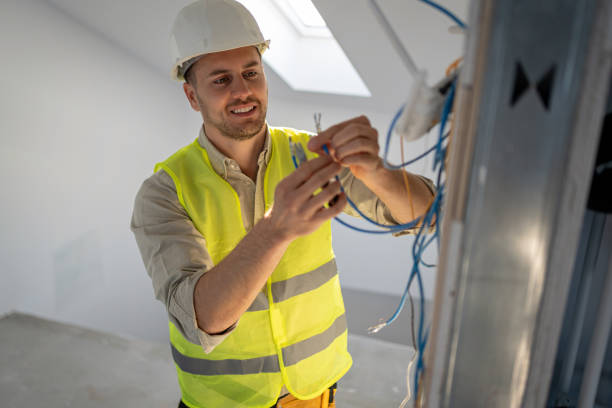 Best 24-Hour Electrician  in De Pere, WI
